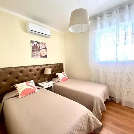 Casa Dos Montes Дом отдыха Алвор